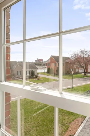 $425,000 | 1518 Heritage Landing Drive, Chattanooga, TN 37405