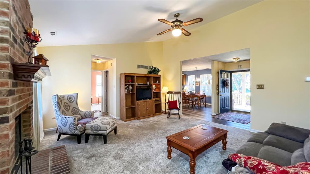 207 Independence Road Greenfield, IN 46140 - Photo 11 of 38