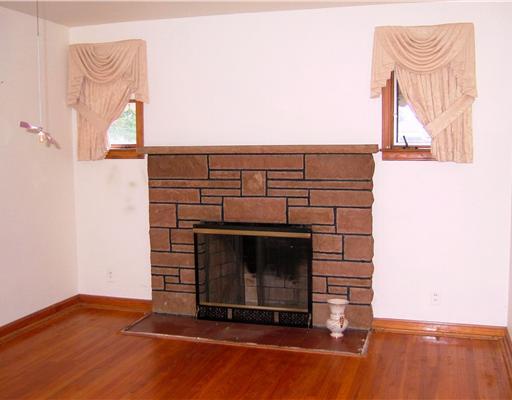 651 Greenville Road Mercer, PA 16137 - Photo 4 of 4 Living Room.