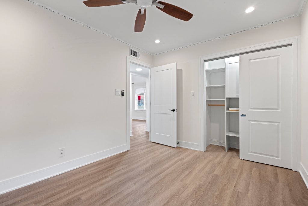 8330 45th Street Lyons, IL 60534 - Photo 16 of 26 a view of empty room with wooden floor