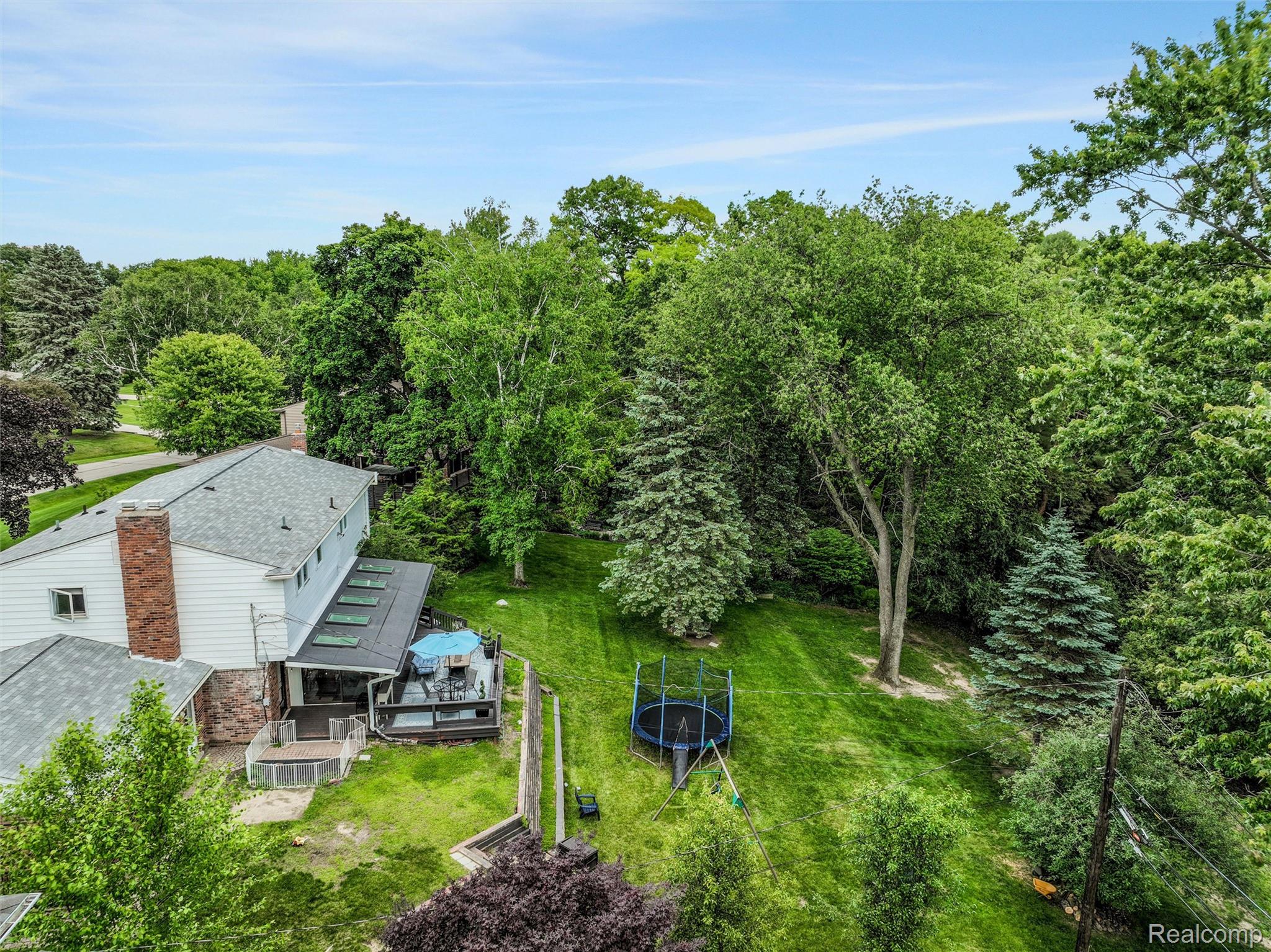 2143 Avoncrest Drive Rochester, MI 48309 - Photo 43 of 44 43-2143 Avoncrest Dr 0063.jpg