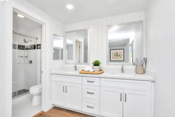 $719,000 | 1060 Woodglen Drive, Oakley, CA 94561