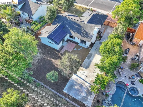 $719,000 | 1060 Woodglen Drive, Oakley, CA 94561