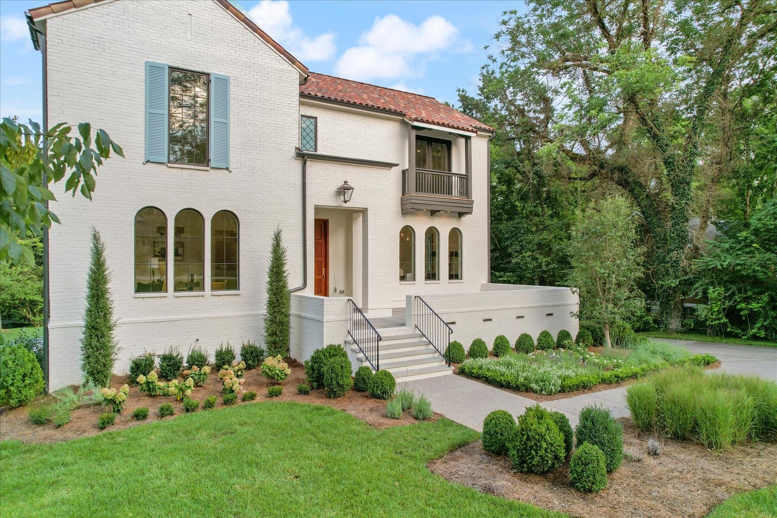 438 Lynnwood Boulevard, Nashville, TN 37205 Compass