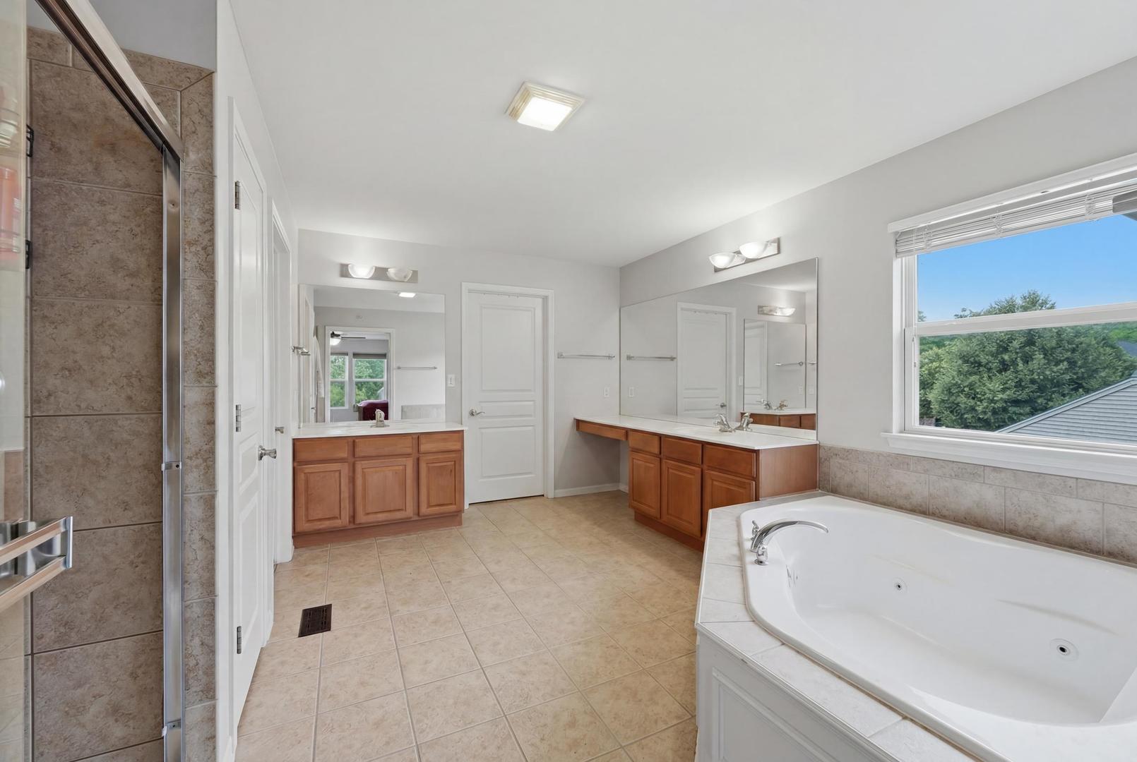 906 Blue Ridge Drive Streamwood, IL 60107 - Photo 23 of 47