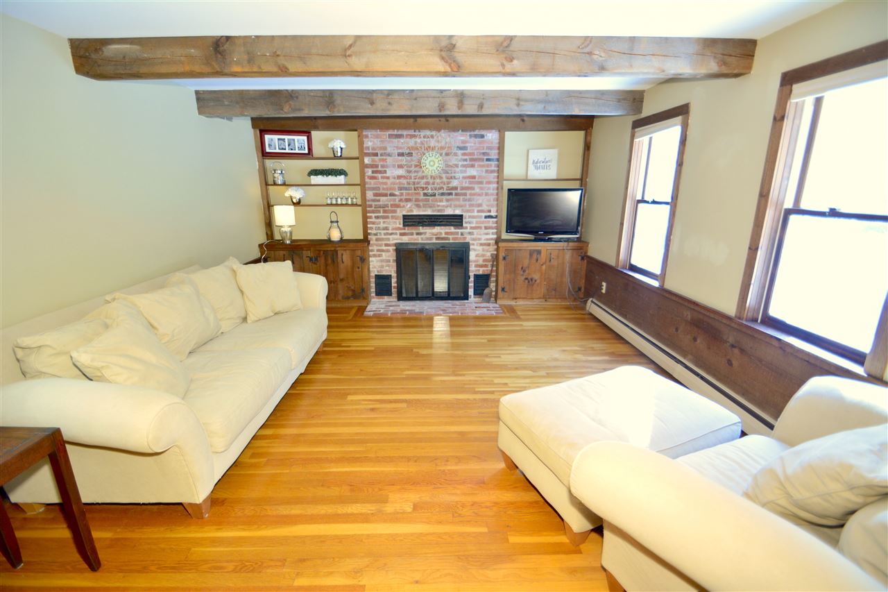 154 Rideout Road Hollis, NH 03049 - Photo 9 of 28