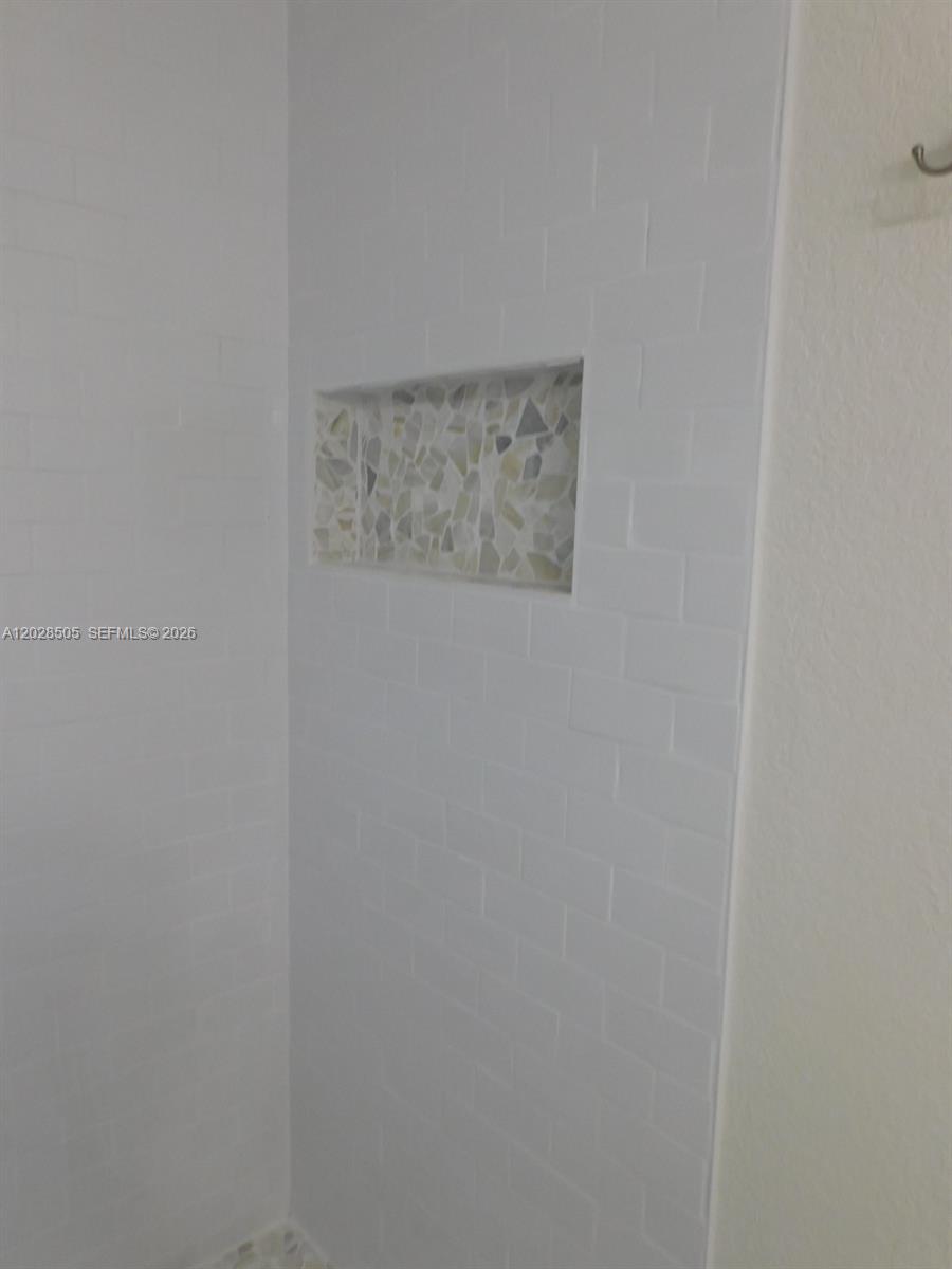 3333 Southwest 89th Avenue Miami, FL 33165 - Photo 35 of 44