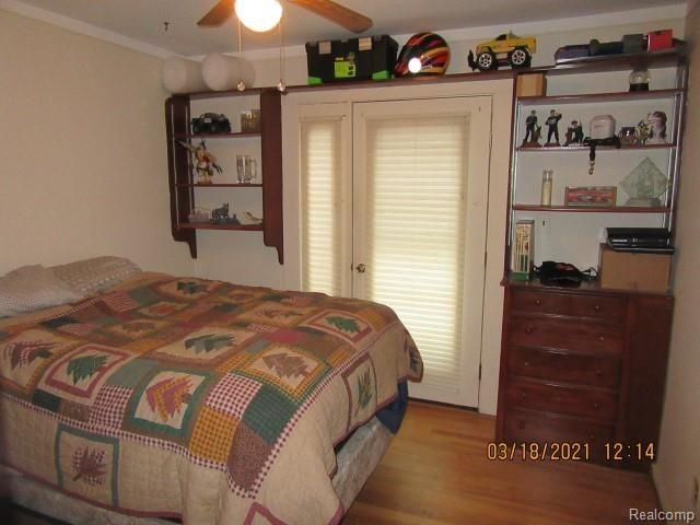 15583 Champaign Road Allen Park, MI 48101 - Photo 12 of 43 Bedroom 1.JPG