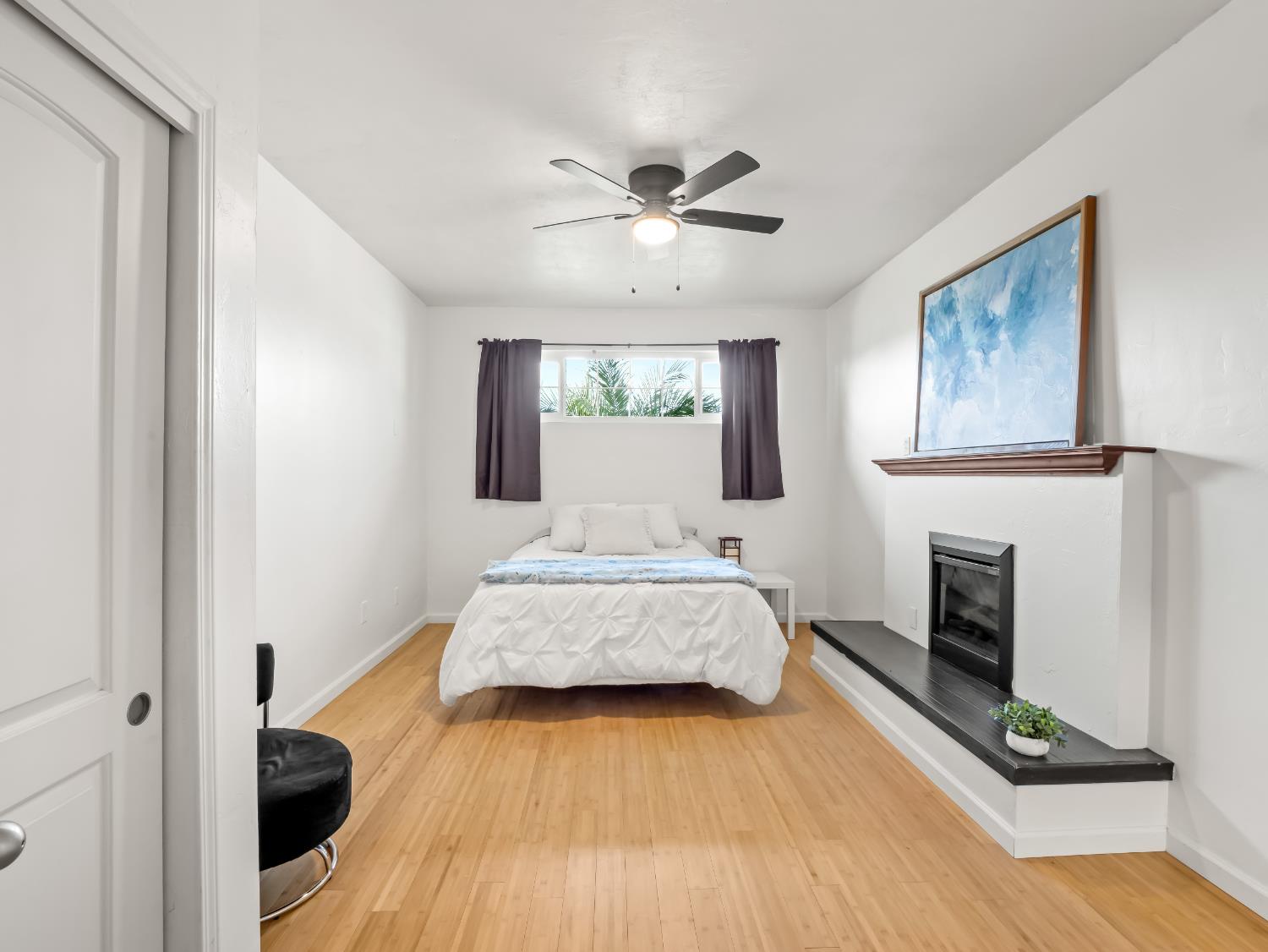 2980 Olive Street Selma, CA 93662 - Photo 24 of 35 Spacious Primary Bedroom with fire place