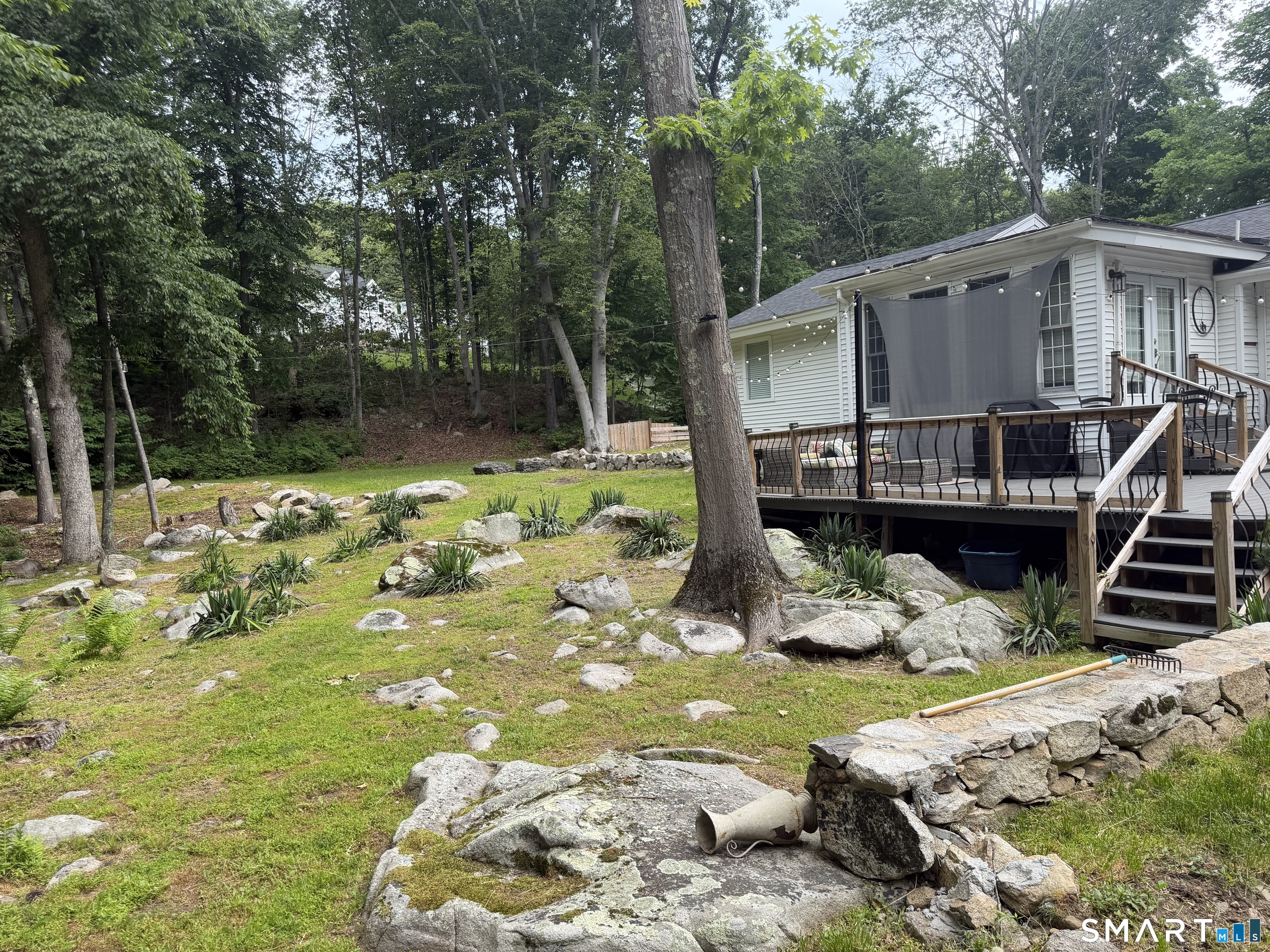 24 North Calvin Road Weston, CT 06883 - Photo 8 of 25
