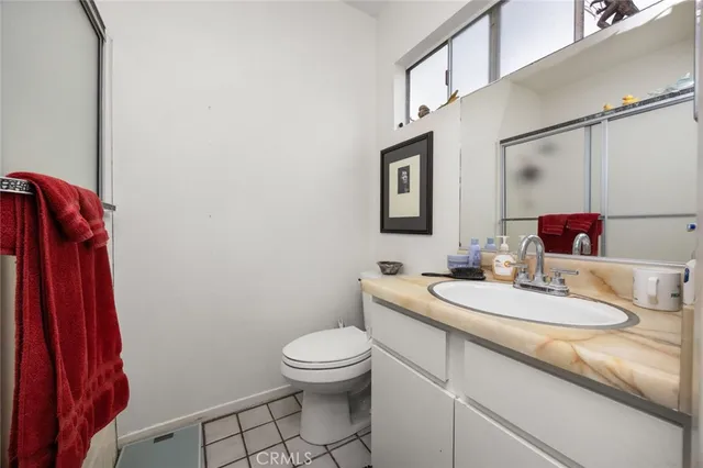 $400,000 | 2150 Ohio Avenue, Unit E, Signal Hill, CA 90755