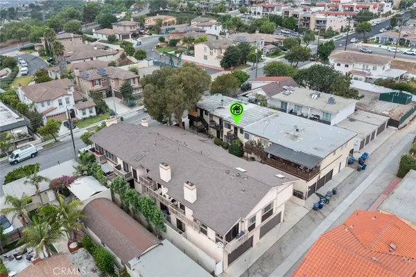 $400,000 | 2150 Ohio Avenue, Unit E, Signal Hill, CA 90755