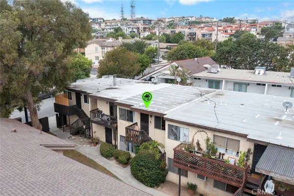 $400,000 | 2150 Ohio Avenue, Unit E, Signal Hill, CA 90755