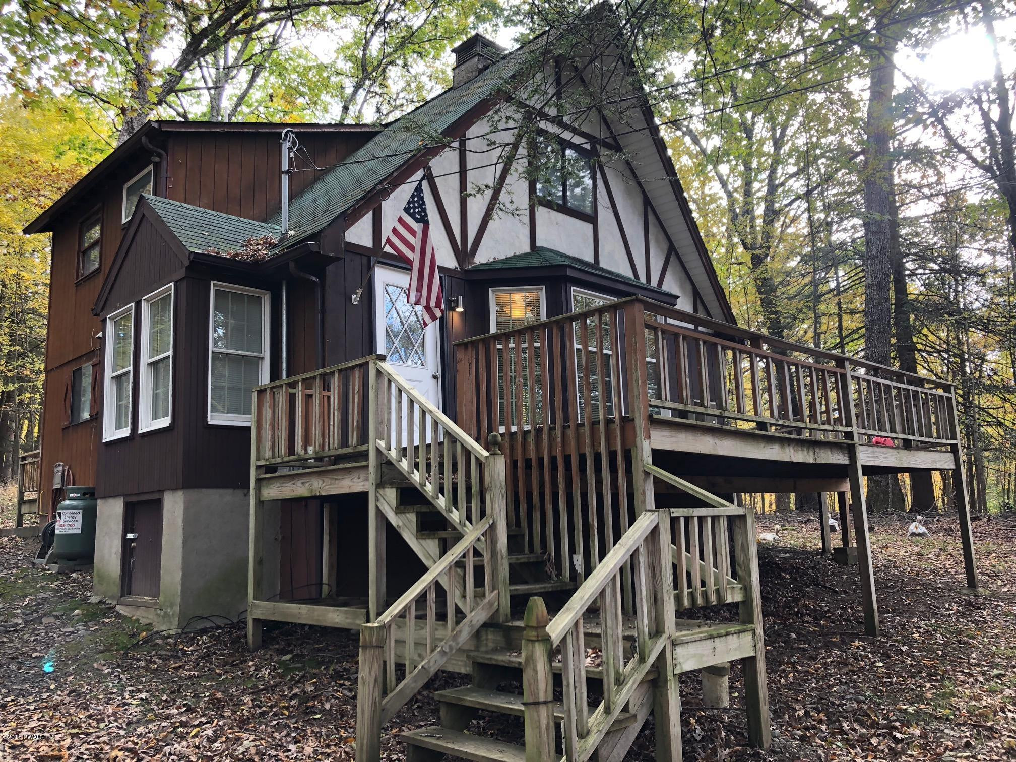 5144 Minks Pond Road Bushkill, PA 18324 - Photo 2 of 29 Front