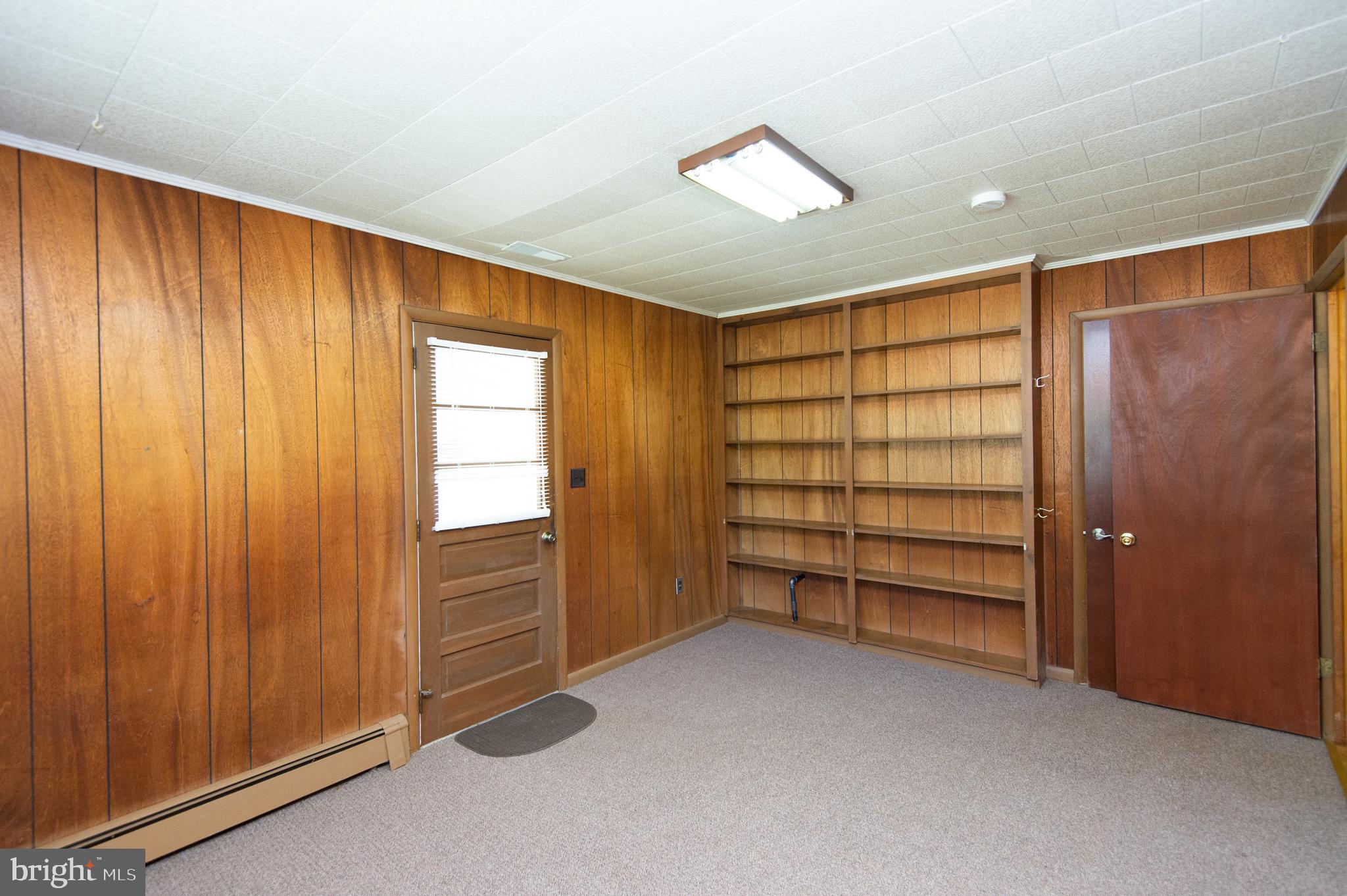 1013 Hudson Road Cambridge, MD 21613 - Photo 18 of 45 Office/Den w/Carport Access