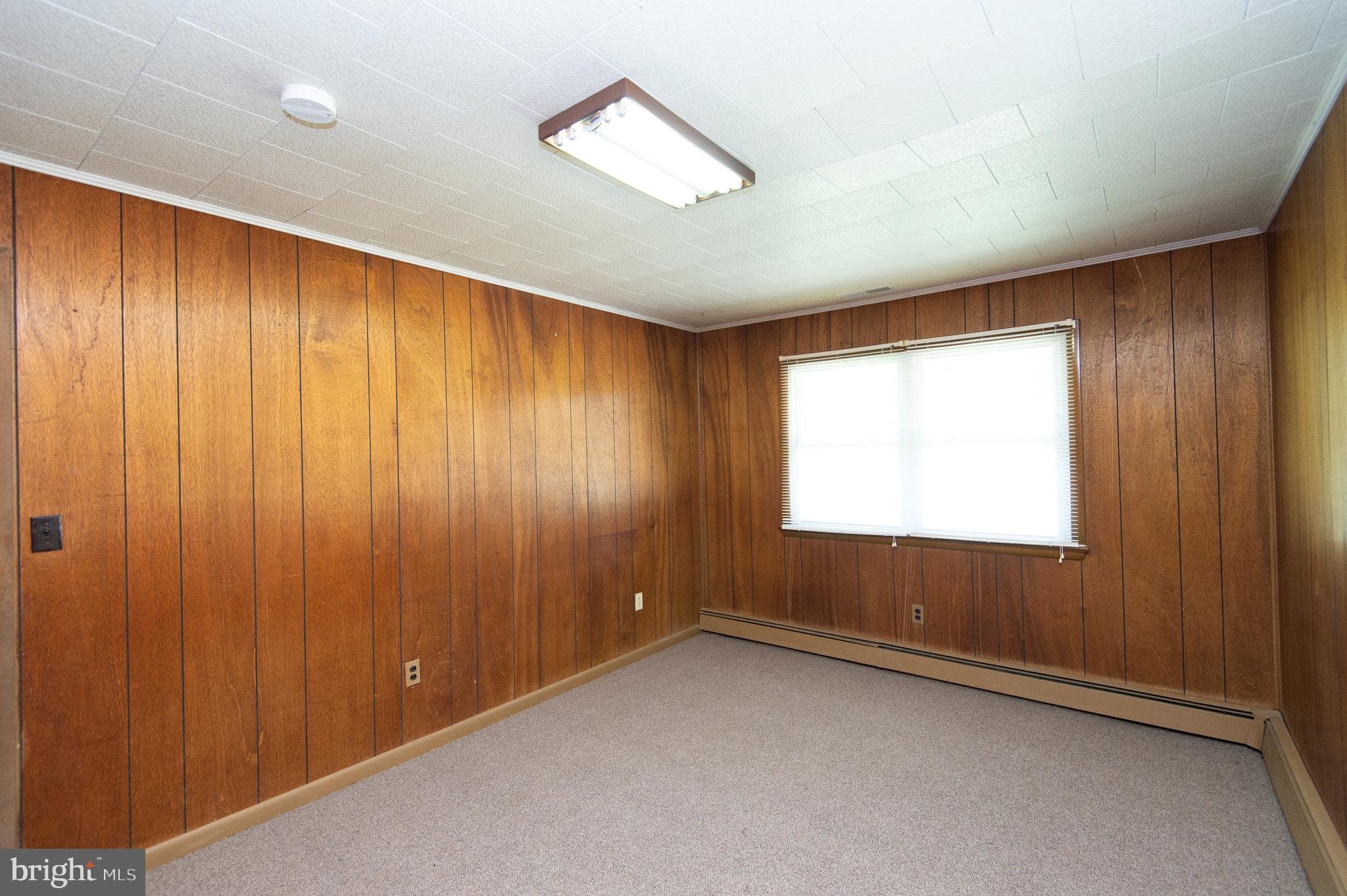 1013 Hudson Road Cambridge, MD 21613 - Photo 20 of 45 Office/Den 15' x 11'