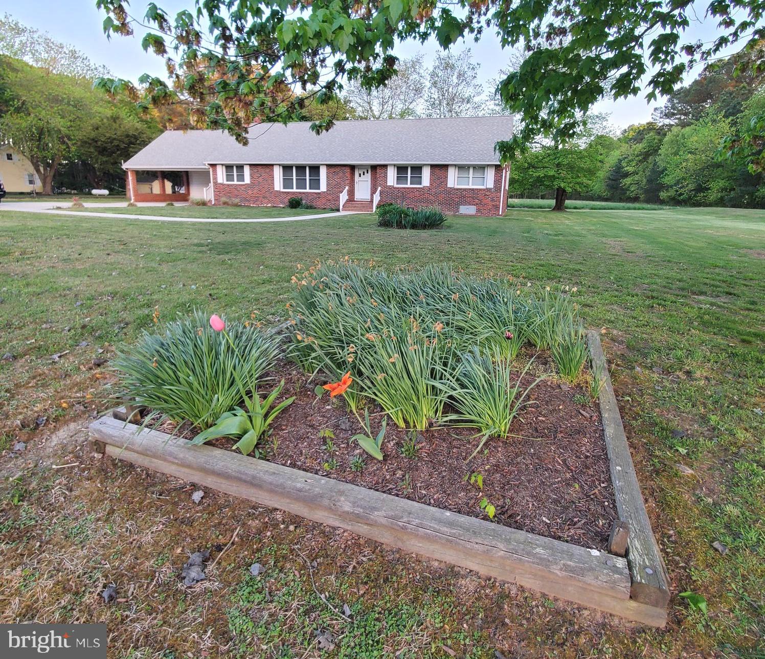 1013 Hudson Road Cambridge, MD 21613 - Photo 8 of 45 Front View
