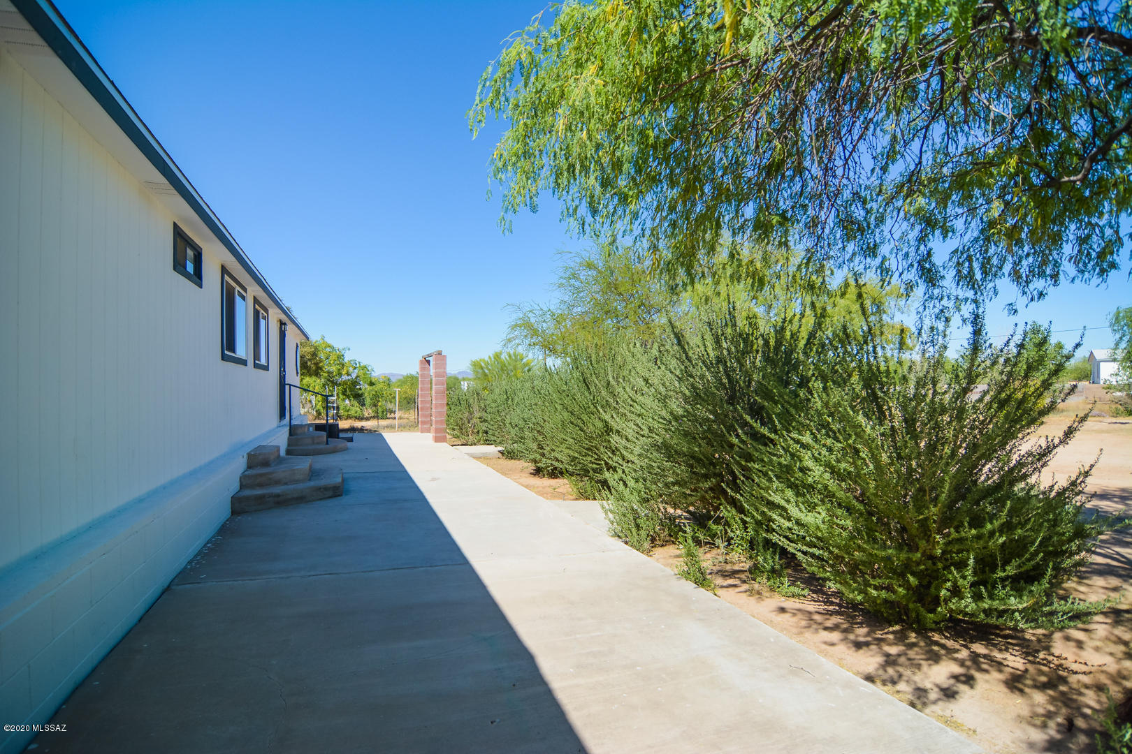 8689 South Marstellar Road Tucson, AZ 85736 - Photo 32 of 38 DSC_3028