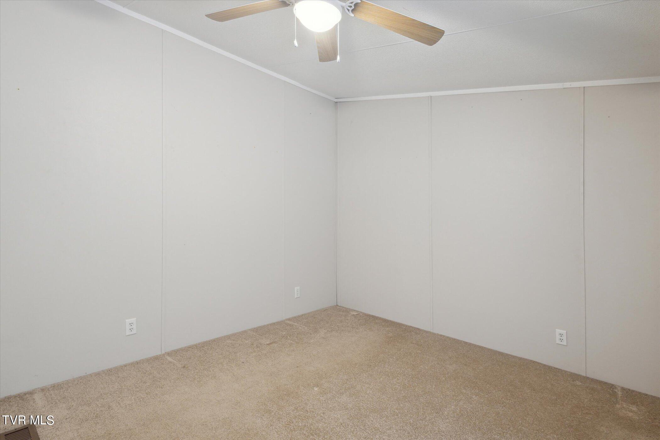 511-515 Evergreen Road Kingsport, TN 37663 - Photo 18 of 47 15