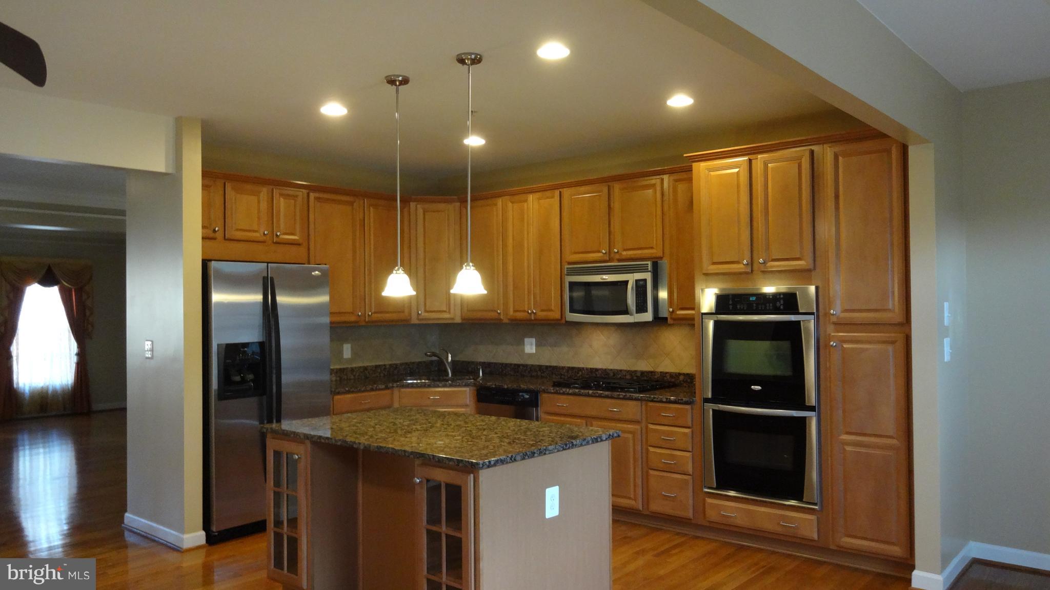 1562 Rutland Way Hanover, MD 21076 - Photo 2 of 23