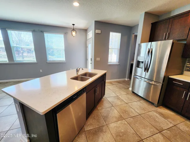 $2,350 | 99 Bush Place, St. Johns, FL 32259