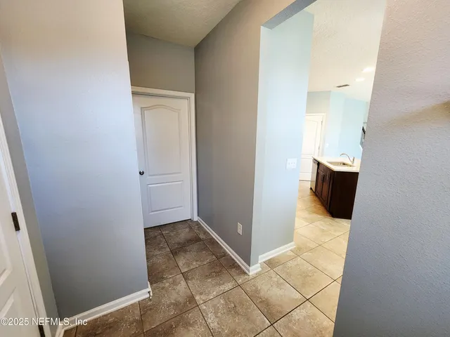 $2,350 | 99 Bush Place, St. Johns, FL 32259