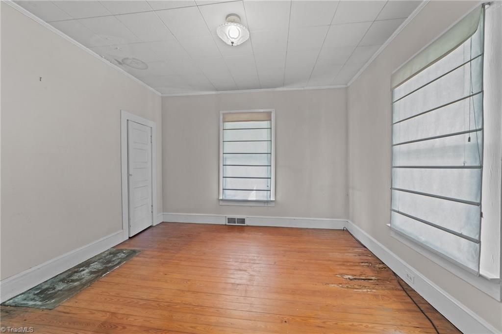 313 East King Street King, NC 27021 - Photo 13 of 30