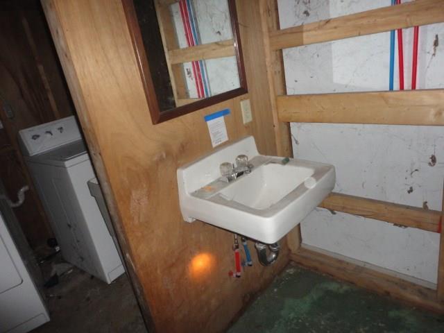 48 Old Lewiston Road Monmouth, ME 04265 - Photo 17 of 22 BASEMENT LAUNDRY AREA