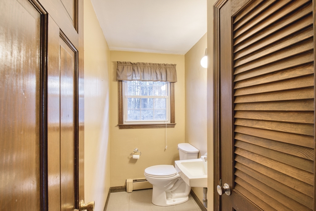 17 Colt Road Franklin, MA 02038 - Photo 14 of 40 a bathroom with a toilet and a shower