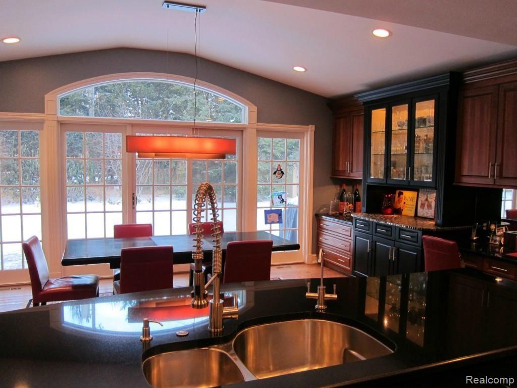216 Stephens Road Grosse Pointe, MI 48236 - Photo 17 of 32 17.jpg