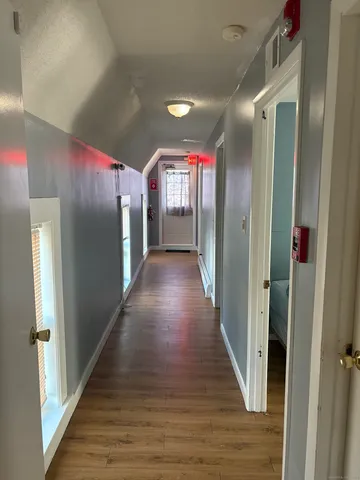 $359,900 | 17 North Street, Manchester, CT 06042