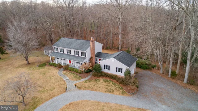 $775,000 | 9 Old Ridge Road, Fredericksburg, VA 22407