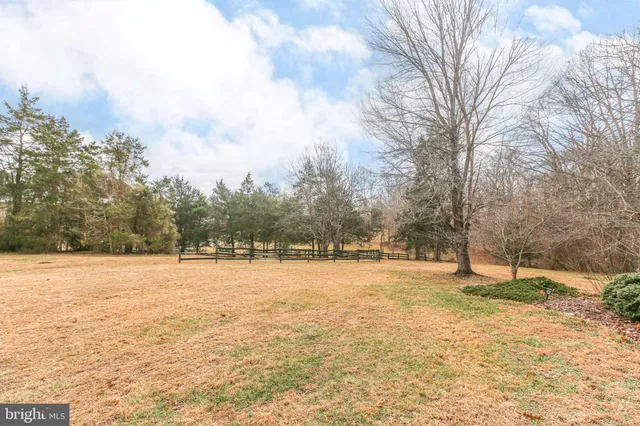 $775,000 | 9 Old Ridge Road, Fredericksburg, VA 22407