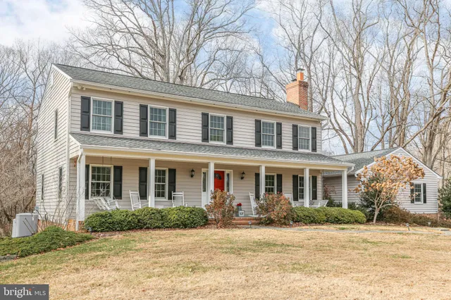 $775,000 | 9 Old Ridge Road, Fredericksburg, VA 22407