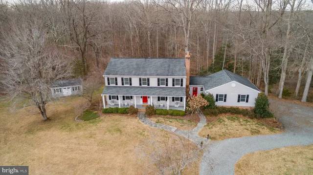 $775,000 | 9 Old Ridge Road, Fredericksburg, VA 22407