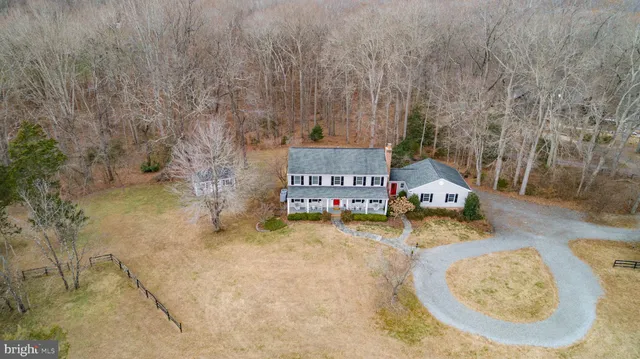 $775,000 | 9 Old Ridge Road, Fredericksburg, VA 22407