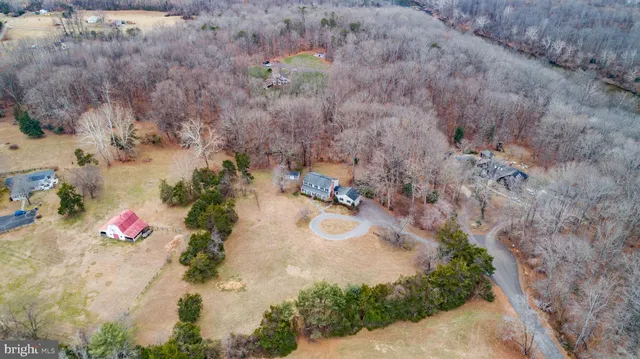 $775,000 | 9 Old Ridge Road, Fredericksburg, VA 22407