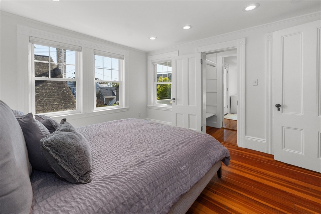 29 Fuller Street Gloucester, MA 01930 - Photo 19 of 38