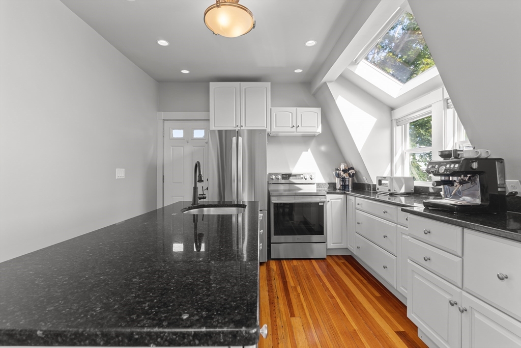 29 Fuller Street Gloucester, MA 01930 - Photo 30 of 38