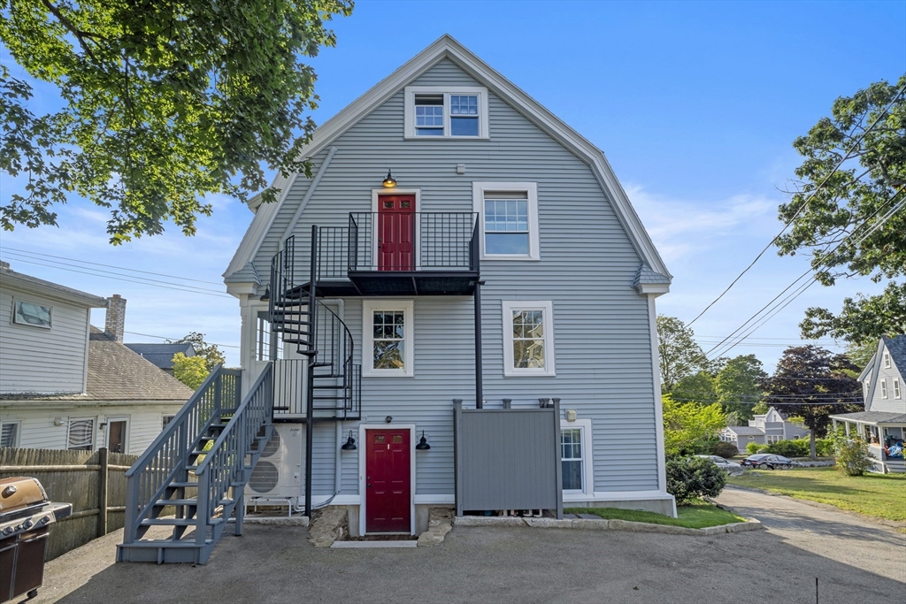 29 Fuller Street Gloucester, MA 01930 - Photo 36 of 38