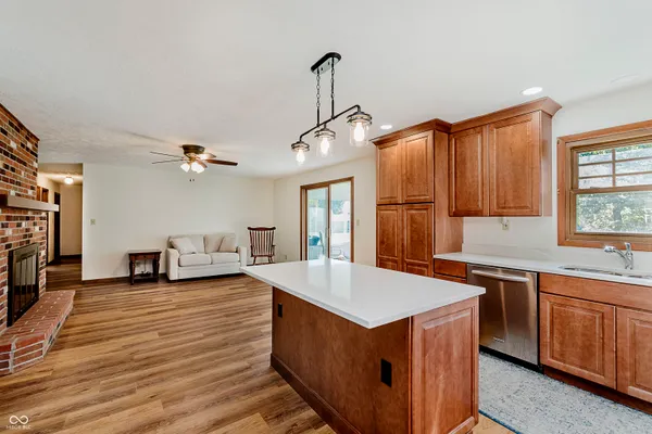 $299,450 | 949 Hickory Lane, New Castle, IN 47362