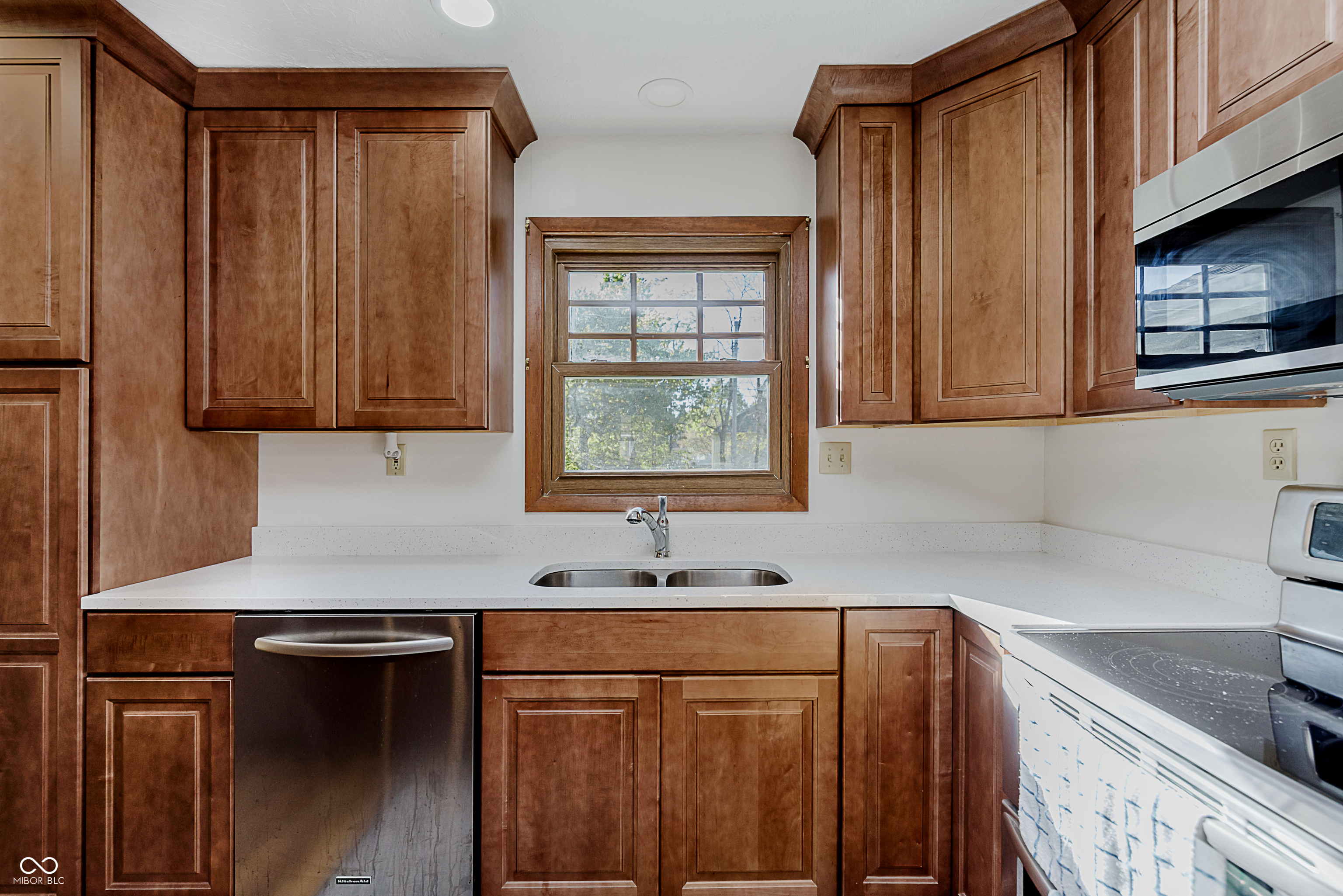 949 Hickory Lane New Castle, IN 47362 - Photo 12 of 31