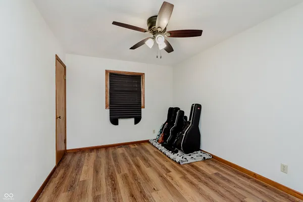 $299,450 | 949 Hickory Lane, New Castle, IN 47362