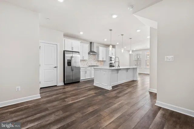 $839,000 | 13039 Hattontown Square, Herndon, VA 20171