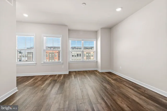 $839,000 | 13039 Hattontown Square, Herndon, VA 20171