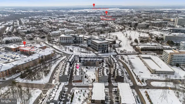 $839,000 | 13039 Hattontown Square, Herndon, VA 20171