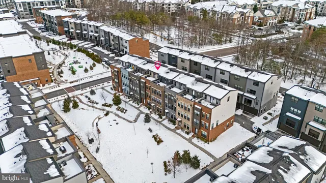 $839,000 | 13039 Hattontown Square, Herndon, VA 20171