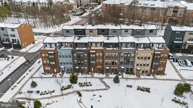 $839,000 | 13039 Hattontown Square, Herndon, VA 20171