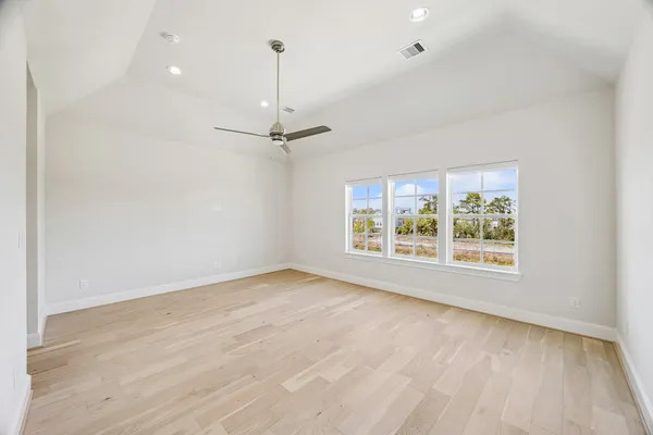 $3,995 | 5917 Cottage Grove Lake Drive, Houston, TX 77007