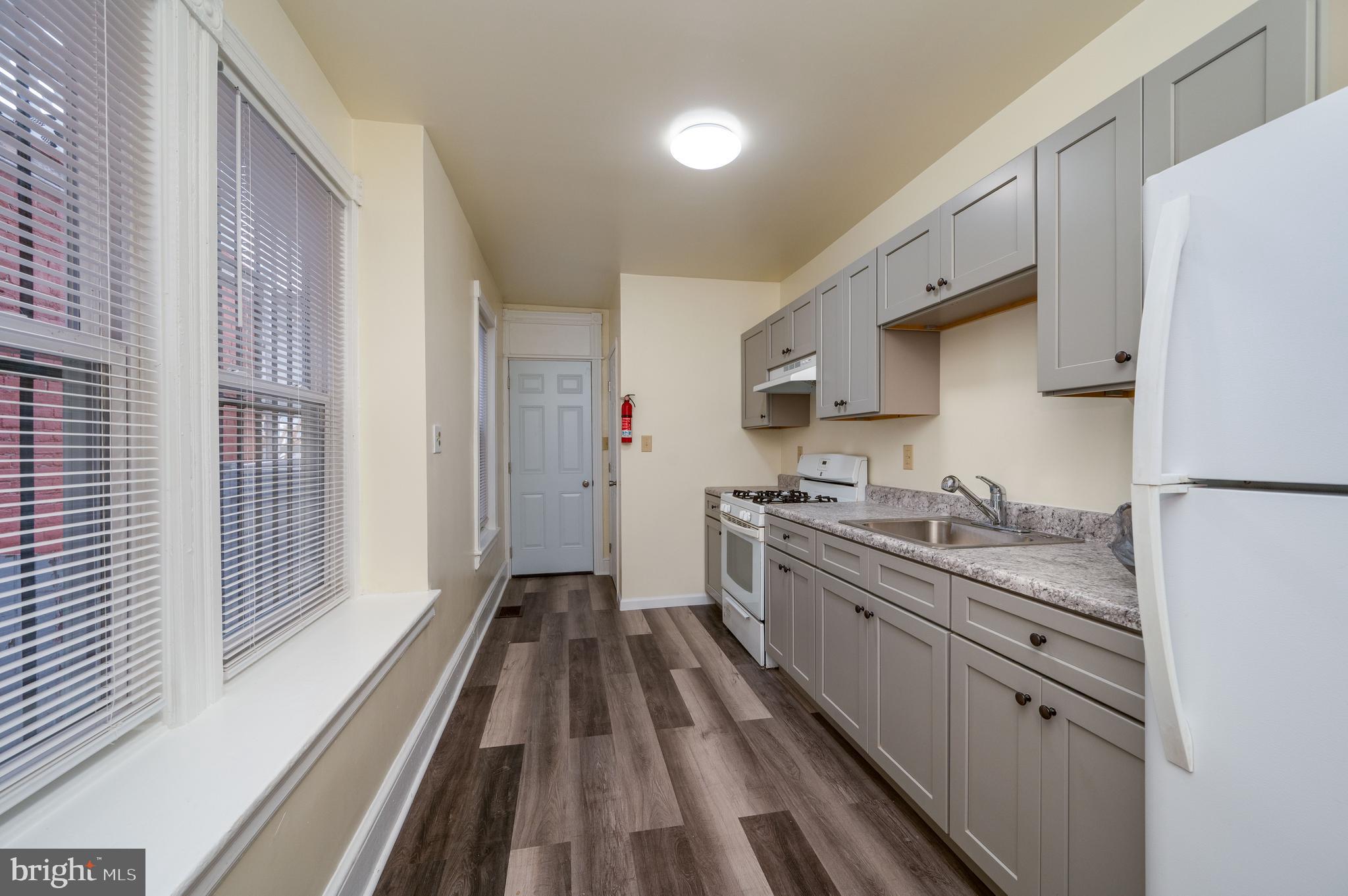 34 Maple Street Reading, PA 19602 - Photo 11 of 36